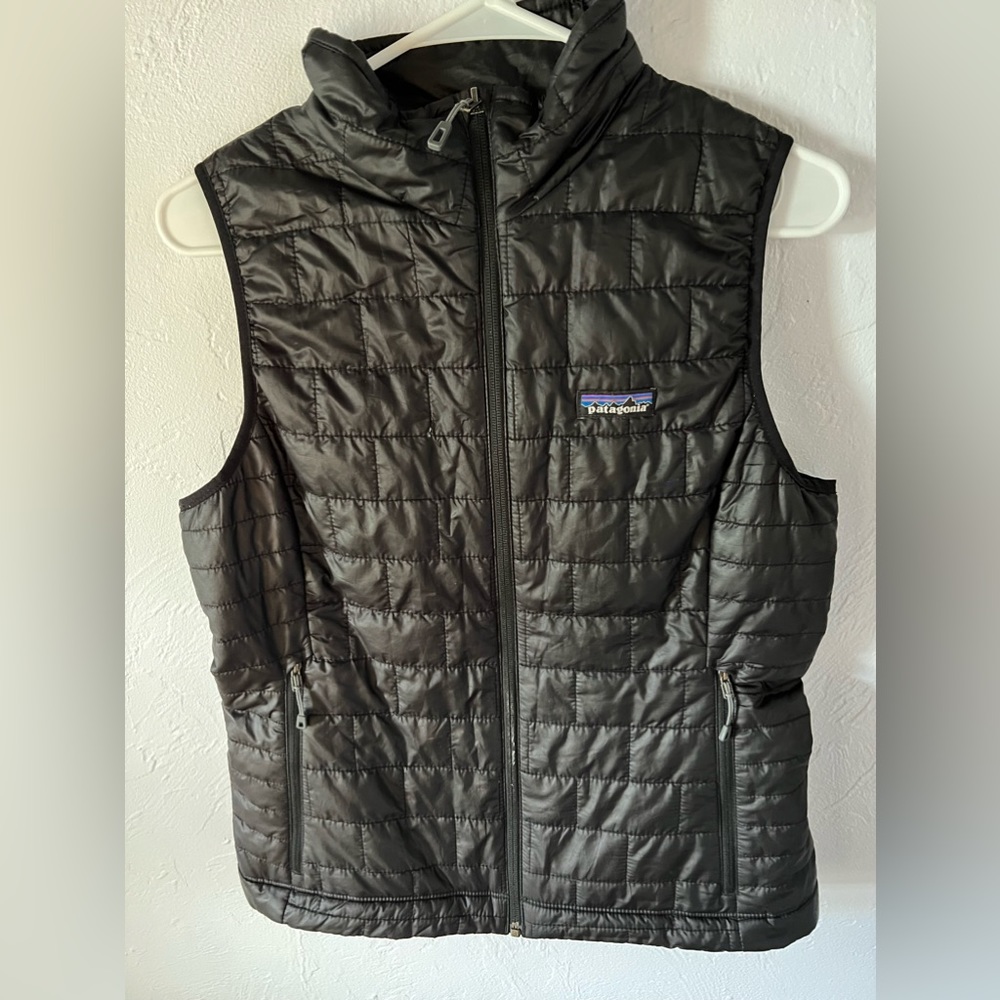 Classic Black Patagonia Vest